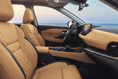 Nissan X-trail Passengers View