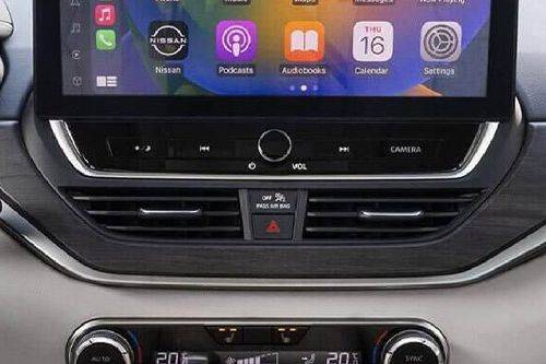 Front AC Controls of Nissan Altima