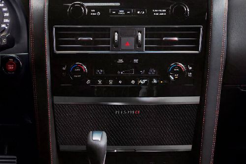 Front AC Controls of Nissan Patrol Nismo (2023-2024)