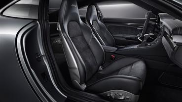 911 Carrera 4 GTS Cabriolet Passenger Seat