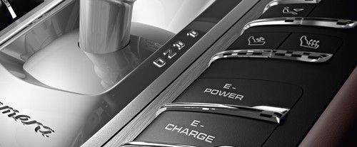 Center Controls of Porsche Panamera Diesel