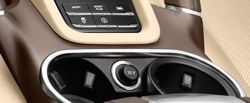Power Accessories Outlet View of Porsche Cayenne S