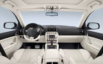 Dashboard View of Cayenne Turbo S