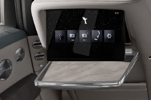 Rear Seat Entertainment of Rolls Royce Cullinan Rear Seat Entertainment of Rolls Royce Cullinan