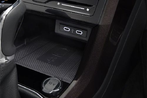Power Accessories Outlet View of Skoda Kushaq