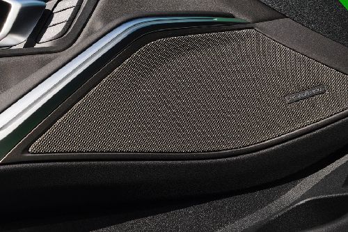 Speakers View of BMW M3