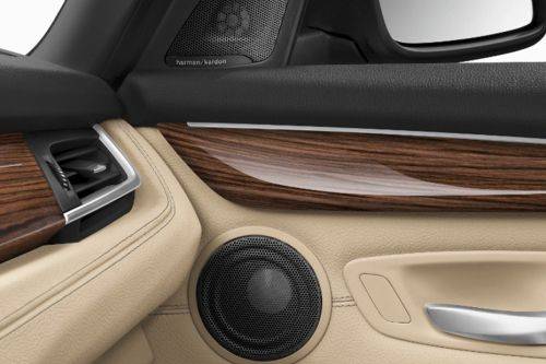 Speakers View of BMW 2 Series Active Tourer