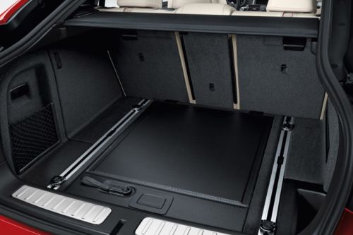 X4 Trunk Open