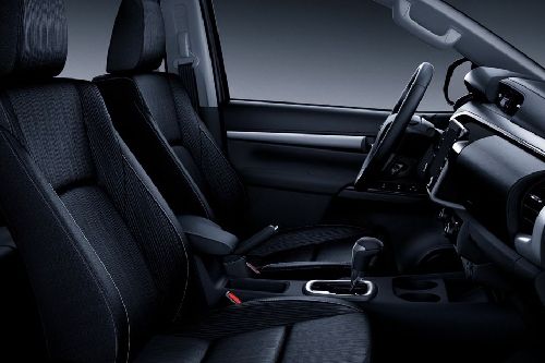 Hilux Adventure Front Seats