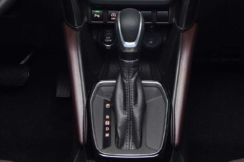 Toyota Urban Cruiser(2022-2023) Gear Shifter