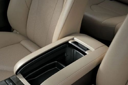 Highlander Front Center Divider