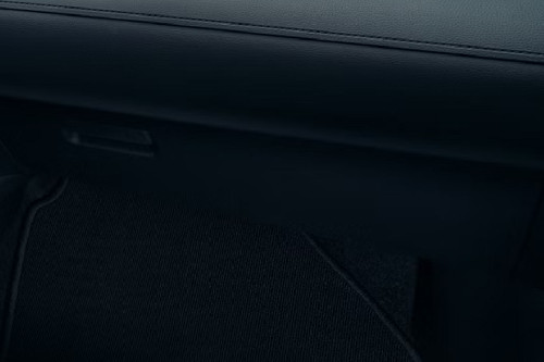 Toyota Corolla Cross facelift  Glove Box