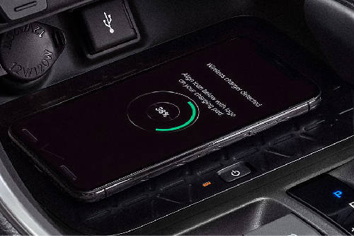 Power Accessories Outlet View of Toyota RAV 4