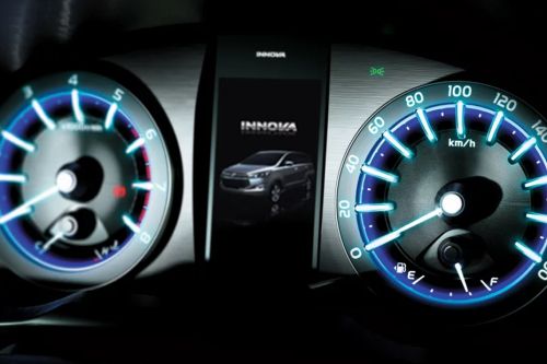 Innova (2022-2022) TachoMeter