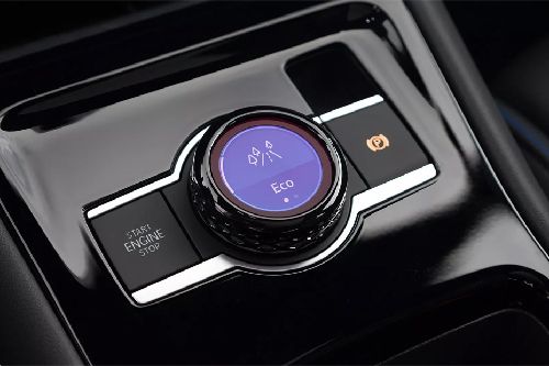 Center Controls of Volkswagen Tiguan