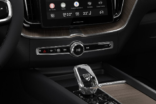 Front AC Controls of Volvo XC60