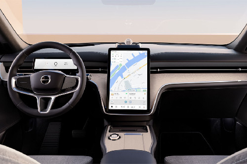 Dashboard View of EX90