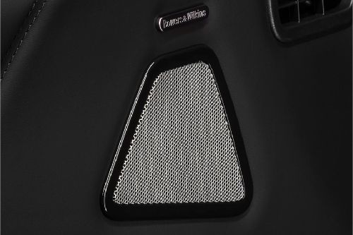 Speakers View of Maserati Ghibli