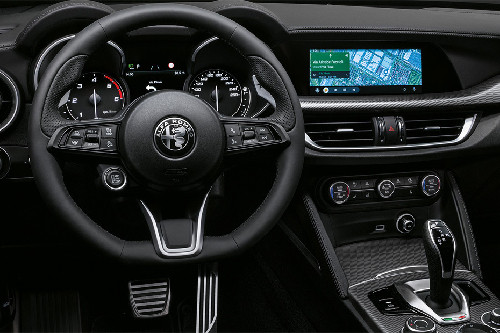 Dashboard View of Stelvio