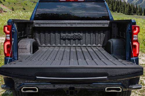 Chevrolet Silverado LD Storage (Center Console)