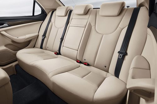 MG 360 Rear Seats