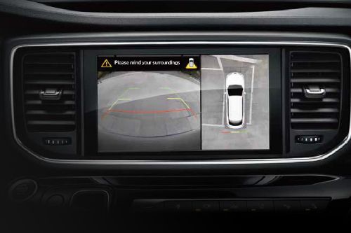 GN8 Parking Assist