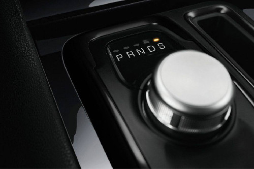 Center Controls of Chrysler 300