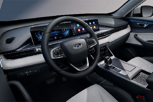 Dashboard View of Tiggo 4 Pro