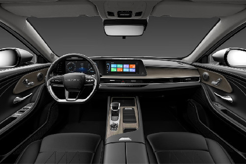 Dashboard View of Arrizo 8