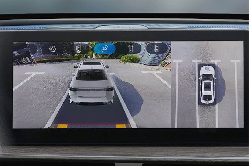 Arrizo 8 Parking Assist