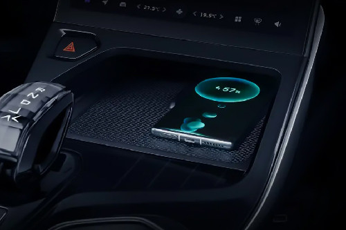 Power Accessories Outlet View of Geely Starray