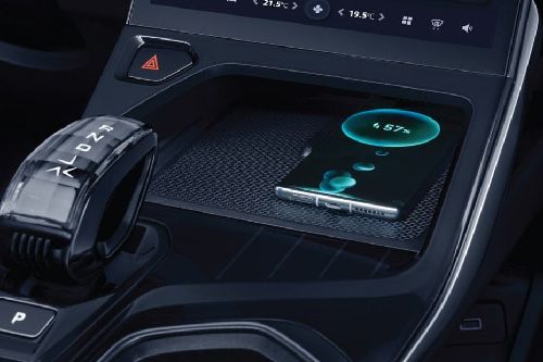 Power Accessories Outlet View of Geely Starray