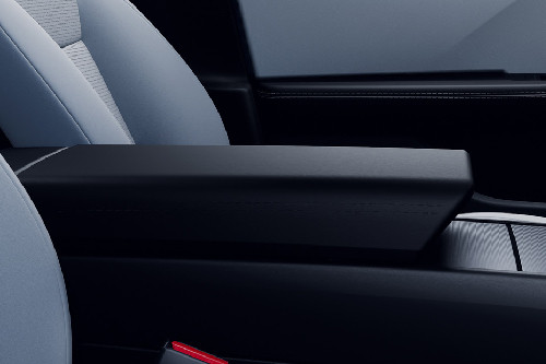 Model 3	 Front Center Divider