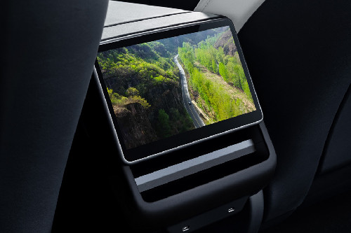 Model 3	 Rear AC Controls